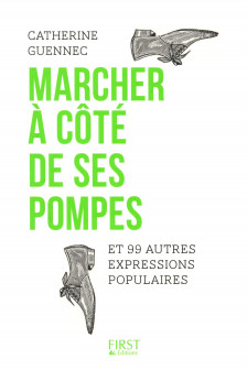 Marcher cote de ses pompes.