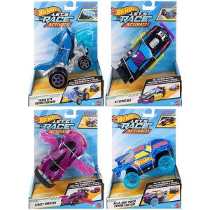 JJX15 Masinuta Hot Wheels Let's Race! 1:32 serialul animat
