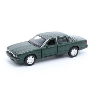 36100020 Macheta auto Jaguar XJ6, 1:36, Emerald Green Mecanism pull-back, sincron