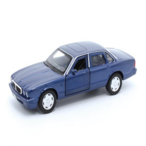 36100019 Macheta auto Jaguar XJ6, 1:36, Sapphire Blue Mecanism pull-back, sincron